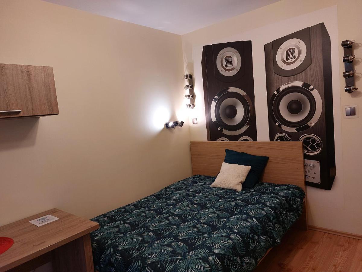 Apartament Przytulne miejsce do odpoczynku i pracy. Wrocław Zewnętrze zdjęcie