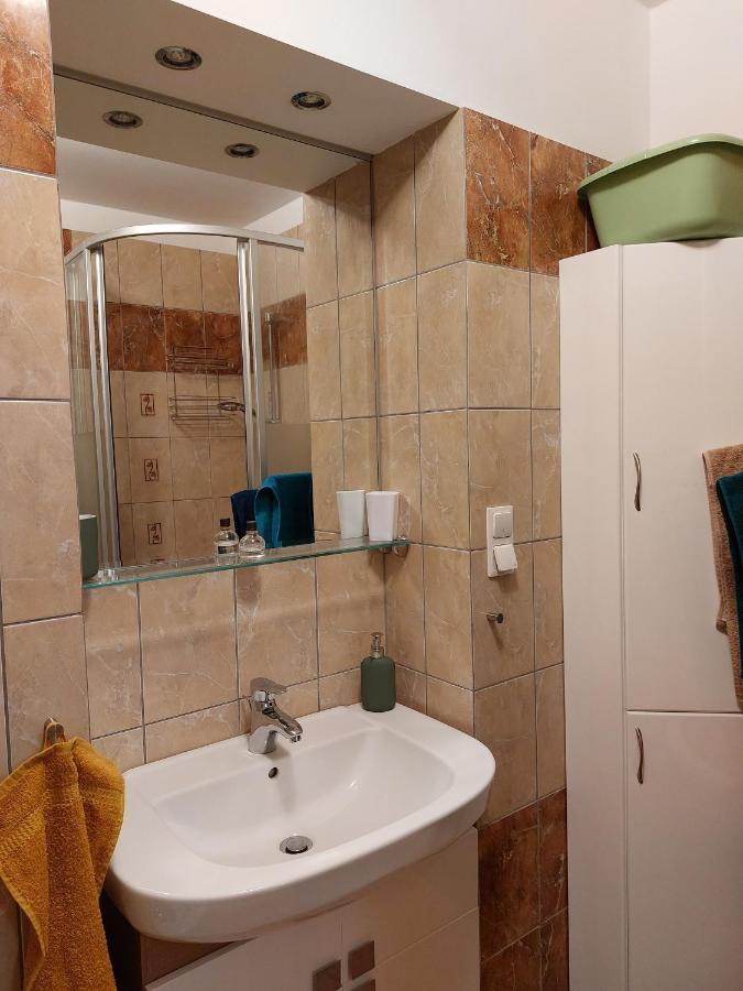 Apartament Przytulne miejsce do odpoczynku i pracy. Wrocław Zewnętrze zdjęcie